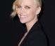 Charlize Theron, une beauté froide toujours aussi belle qu'à ses 2à ans 