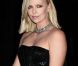 Charlize Theron, beauté lumineuse qui fait toujours son effet...