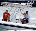 Cameron Diaz et son chéri Alex Rodriguez en vacances à Miami le 25 juillet 2011