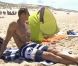 Alain Bernard en vacances : même pas peur des menaçantes ''méduses'' !