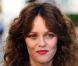 A 38 ans, Vanessa Paradis est une femme accomplie, qui gère parfaitement ses vies personnelle et professionnelle, loin des paparazzis et des tabloïds. Antibes, le 9 mai 2011.