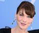 Le titre Quelqu'un m'a dit, de Carla Bruni, utilisé pour une publicité tchèque pour Carte d'Or.