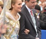 Le duc et la duchesse de Vendôme lors de leurs épousailles en mai 2009