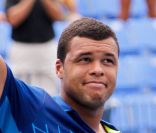 Jo-Wilfried Tsonga a bénéficié des conseils d'Andre Agassi alors qu'il était prêt à arrêter le tennis