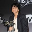 MTV Video Music Awards 2011 : Le show de Lady Gaga, travestie en homme