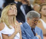 Tony Bennett, accompagné de sa femme Susan Crow a eu le droit à une standing ovation de la part du public de Flushing Meadows le 29 août 2011.  