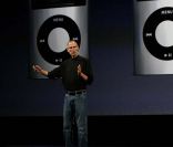 Steve Jobs présente le nouvel iPod Nano à San Francisco, le 9 septembre 2009.