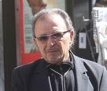 Jean-Pierre Kalfon lors des obsèques de Patrick Guillemin, en l'église Saint-Roch, à Paris, le 30 août 2011.