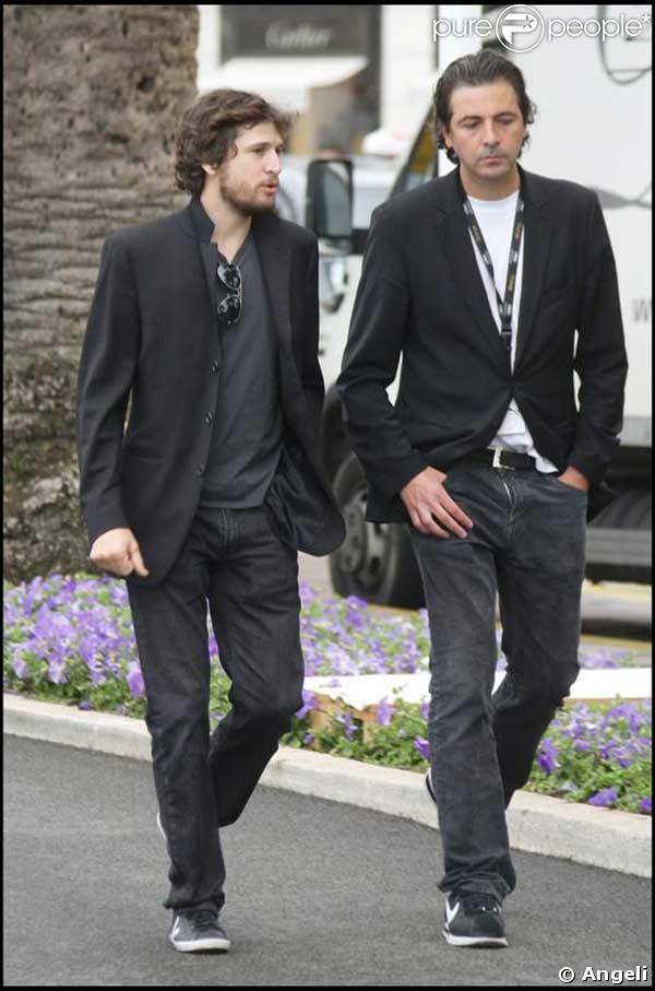 Guillaume Canet à cannes avec un ami