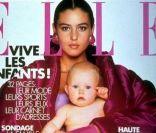 Juin 1988 : à 24 ans, Monica Bellucci réalise la couverture du magazine Elle.<br />