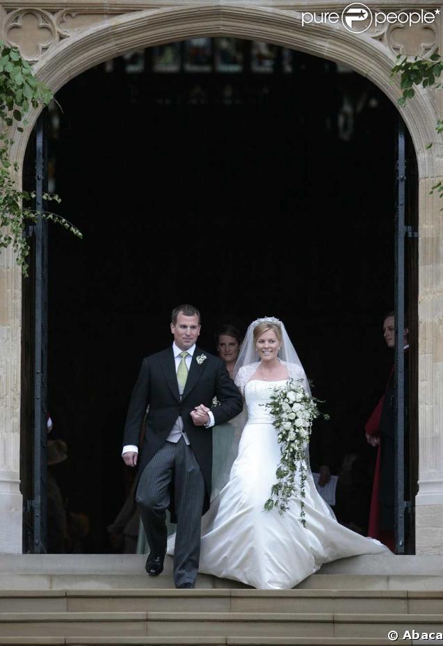 La famille royale au grand complet pour Peter Phillips et Antumn Kelly : ici 
