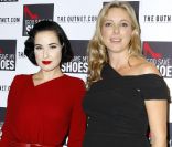  Dita Von Teese et Stephanie Phair à l'avant-première du documentaire God Save My Shoes, à New York, le 7 septembre 2011 
