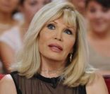 Amanda Lear, invitée de Vivement Dimanche sur France 2 le 11 septembre