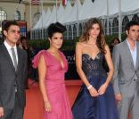 Benjamin Siksou, Sabrina Oausani, Elisa Sednaoui, Samuel Benchetrit et Leila lors de la cérémonie de clôture du festival du film américain de Deauville, le 10 septembre 2011 
