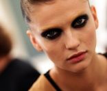Backstage Gucci, Printemps-Eté 2012.