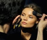 Backstage Blumarine, Printemps-Eté 2012.