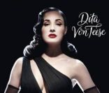 Campagne pour le parfum Dita von Teese, disponible en octobre 2011.