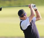 Michael Douglas lors du Alfred Dunhill Links Championship qui se déroule en Ecosse sur le Old Course le 28 septembre 2011 