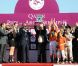 L'édition 2011 du Qatar Prix de l'Arc de Triomphe a vu le sacre inattendu de la pouliche allemande Danedream, auteure du nouveau record de l'épreuve. Un scénario explosif auquel célébrités et turfistes ont assisté à Longchamp.
