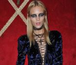 Anja Rubik lors de la soirée Irreverent organisée par Carine Roitfeld, au Raspoutine à Paris. 4 octobre 2011 
