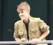 Justin Bieber salue ses fans à Mexico, le 1er octobre 2011.