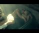  Lady Gaga et Taylor Kinney dans le clip de  Yoü and I , en août 2011. La rencontre est pour le moins explosive entre les supposés amoureux. 