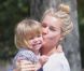 Rebecca Romijn : Tendre mère de famille à la ville, sexy et dangereuse à l'écran