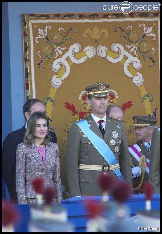 AGENDA DE LOS PRINCIPES DE ASTURIAS - Página 70 718214-le-prince-felipe-et-letizia-d-espagne-637x0-4