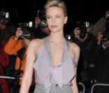 Charlize Theron à Londres le 6 septembre 2011.<br />