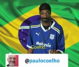 Snoop Dogg invite Paulo Coelho à le rejoindre à son concert du mois de novembre 2011 au Brésil
