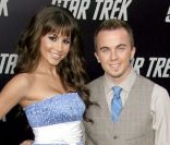 Frankie Muniz et sa fiancée en avril 2009 à Los Angeles