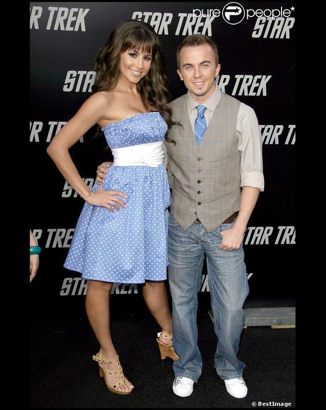 Frankie Muniz et sa fiancée en avril 2009 à Los Angeles