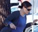 Jennifer Garner lors d'une balade avec son mari Ben Affleck à Brentwood, Los Angeles, le 27 octobre 2011 