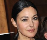 Monica Bellucci a participé à l\'opération Toutes à l\'école avec Zadig et Voltaire <br />