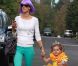 Alessandra Ambrosio accompagne sa fille Anja à une fête d'Halloween chez des amis à Los Angeles le 30 octobre 2011