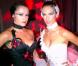 Alessandra Ambrosio, cygne blanc, a rencontré son Black Swan pour sa fête d'Halloween le 29 octobre 2011