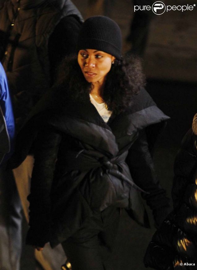 Jada Pinkett Smith sur le tournage du clip de sa fille Willow, à Los Angeles, le 6 novembre 2011.