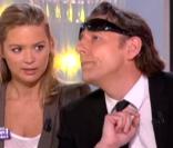 Laurent de L\'amour est aveugle et Virgine Efira dans Touche pas à mon poste jeudi 10 novembre sur France 4