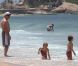 Sean Preston et Jayden James, fils de Britney Spears, s'amusent sur la plage d'Ipanema, à Rio de Janeiro au Brésil, le vendredi 11 novembre 2011.