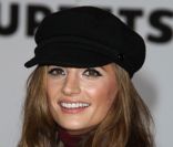 Stana Katic le 12 novembre 2011 à Los Angeles