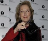 Meryl Streep pour l\'hommage rendu par l\'Académie des Oscars à Londres le 13 novembre 2011.