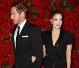 Drew Barrymore et son amoureux Will Kopelman lors de la soirée en l'honneur de Pedro Almodovar à New York le 14 novembre 2011