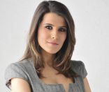 Karine Ferri publiait en octobre 2011 l\'ouvrage <em>Les Voitures de légende au cinéma</em>, sacrée compilations d\'autos iconiques...