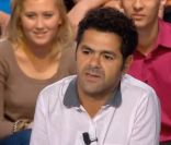 Jamel Debbouze sur le plateau des Enfants de la télé sur TF1 le samedi 26 novembre 2011 - émission enregistrée le 7 novembre 2011