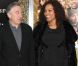 Robert de Niro et sa compagne lors de la première de New Year's Eve à New York le 7 décembre 2011