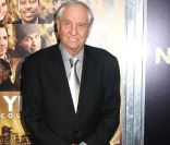Garry Marshall lors de la première de New Year's Eve à New York le 7 décembre 2011
