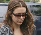 Alyssa Milano dans les rues de Los Angeles