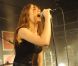 Izïa Higelin en concert à Paris, le 23 mars 2010.