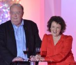 Bernard Mabille et Anne Roumanoff lors de l\'enregistrement de Vivement Dimanche (spécial Gilbert Bécaud) au Studio Gabriel à Paris le 14 décembre 2011 - émission diffusée le 18 décembre 2011 <br />