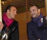 Nikos Aliagas et François-Xavier Demaison pour l\'inauguration de Jours de fêtes au Grand Palais, à Paris, le 15 décembre 2011.